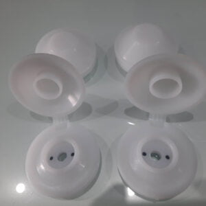 ke chống bão màu trắng sữa